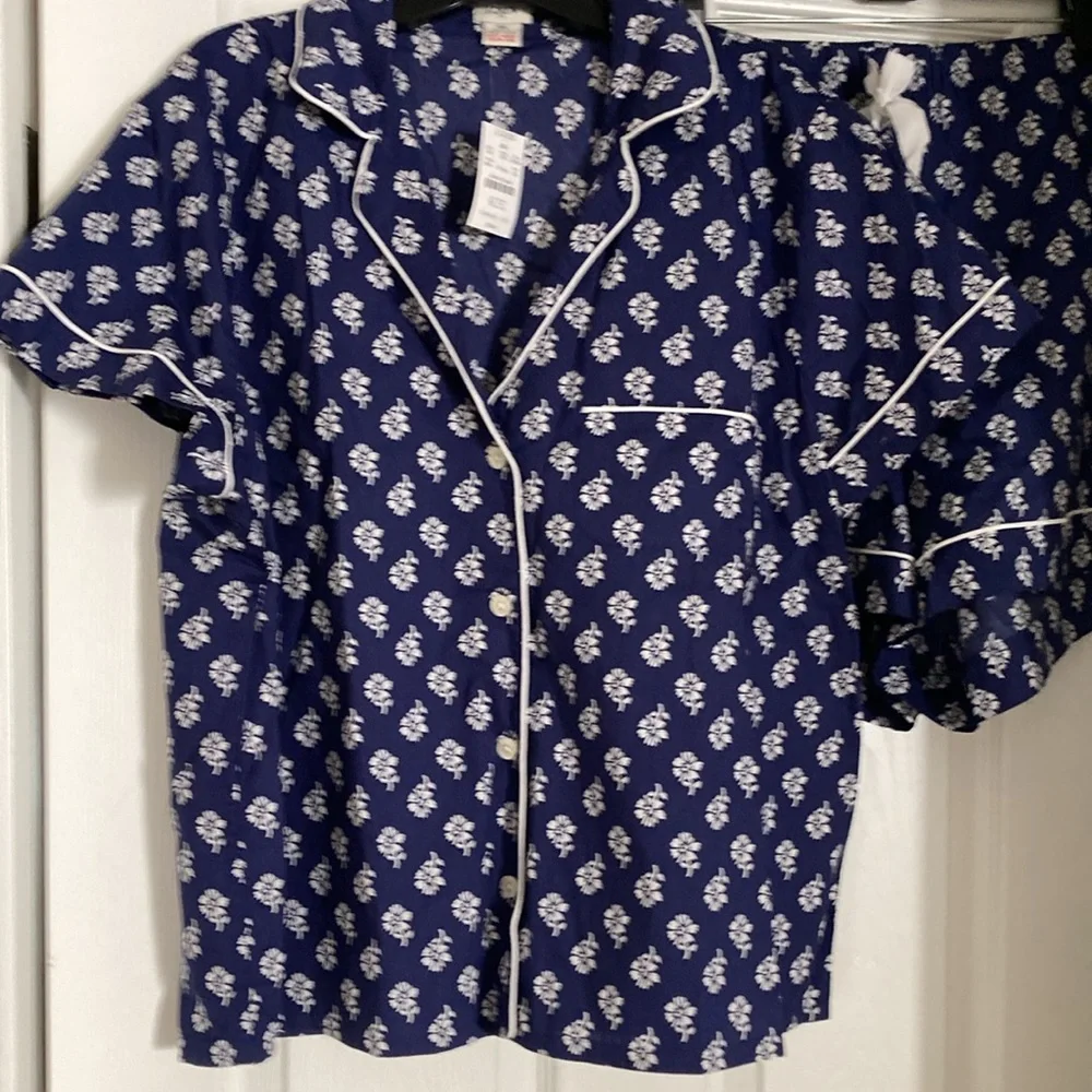 JCrew Factory - Picture 5 of 8